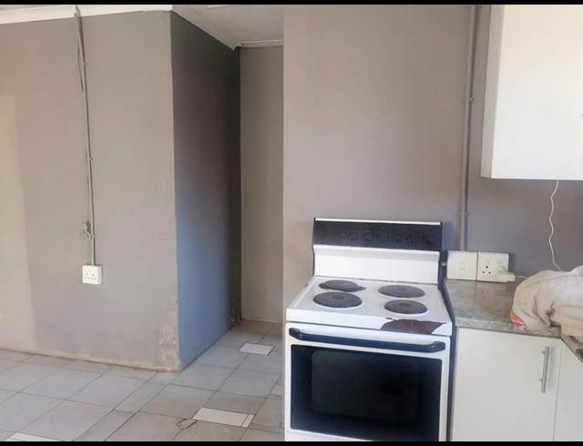 0 BEDROOM HOUSE FOR SALE IN PROTEA GLEN
